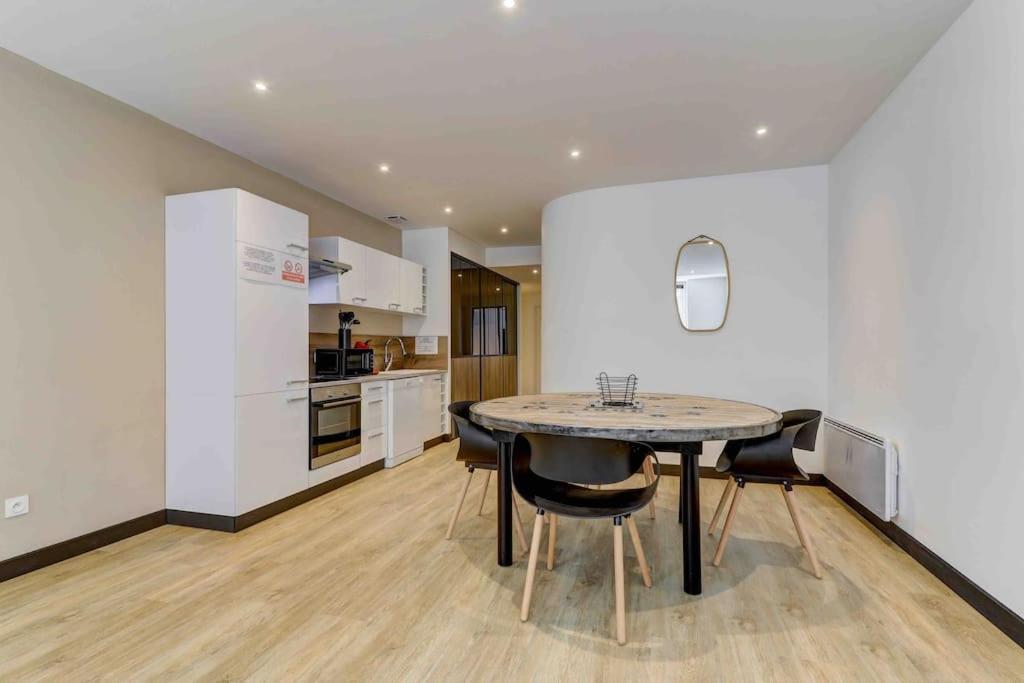 La Manufacture - Topdestination-Bourg - Centre Ville - Classe 3 Etoiles 외부 사진