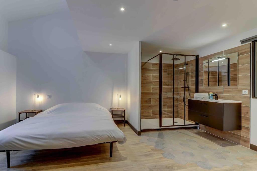La Manufacture - Topdestination-Bourg - Centre Ville - Classe 3 Etoiles 외부 사진