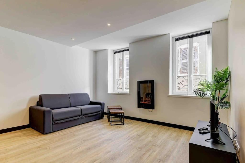 La Manufacture - Topdestination-Bourg - Centre Ville - Classe 3 Etoiles 외부 사진
